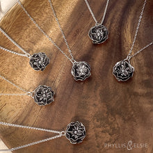 Load image into Gallery viewer, Large Poppy Necklace