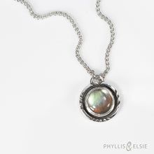Load image into Gallery viewer, Mona Labradorite Necklace