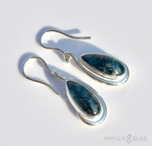 Load image into Gallery viewer, Sprout Moss Kyanite Earrings