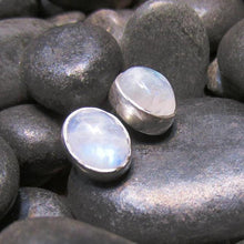Load image into Gallery viewer, Ari Moonstone Earrings